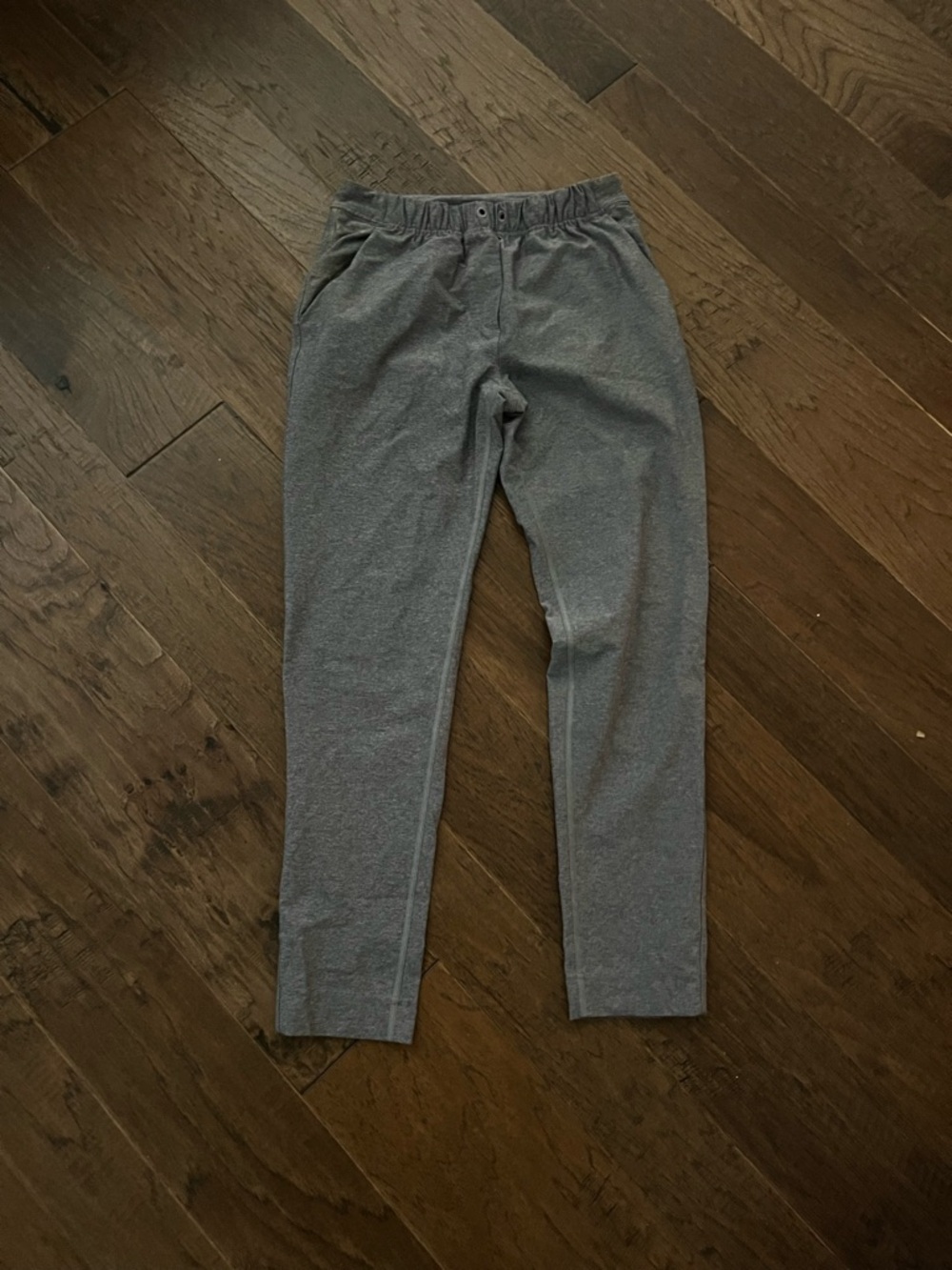 lululemon athletica Heather Gray Straight-Leg Pants on the fly pant size 2